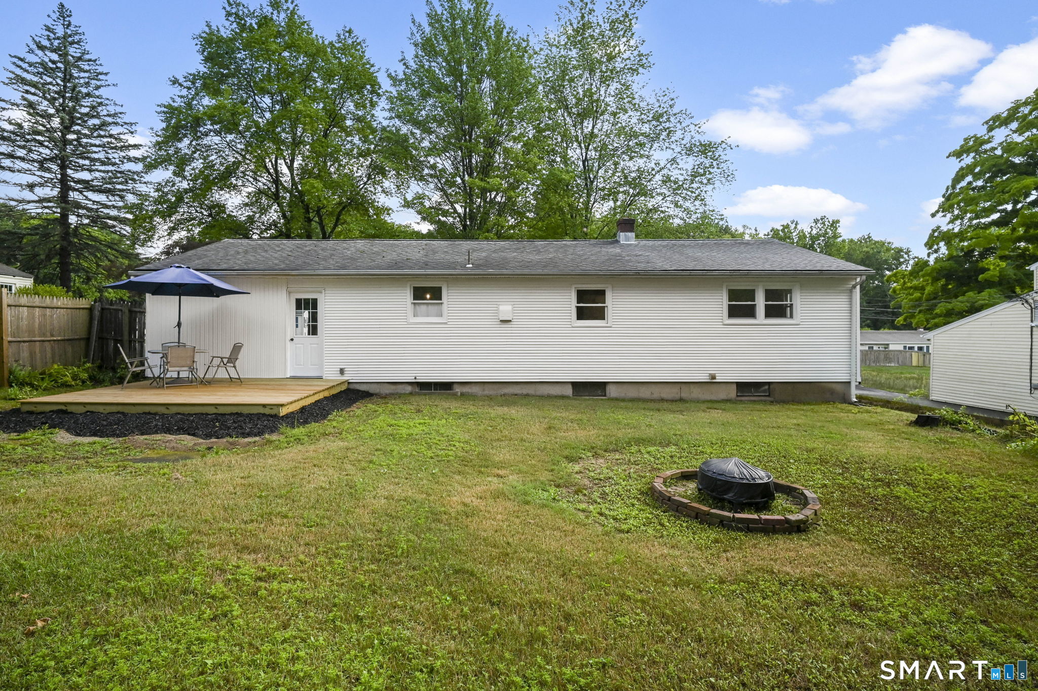 31 Meadowlark Road Enfield CT 06082