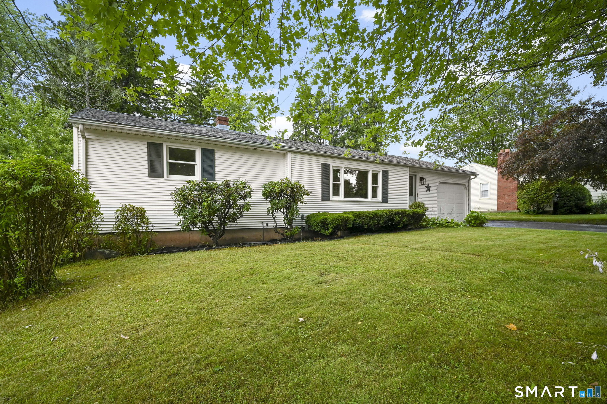 31 Meadowlark Road Enfield CT 06082