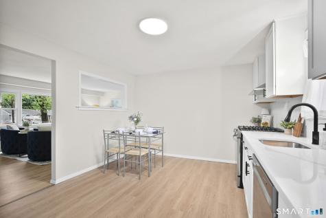 31 Meadowlark Road Enfield CT 06082