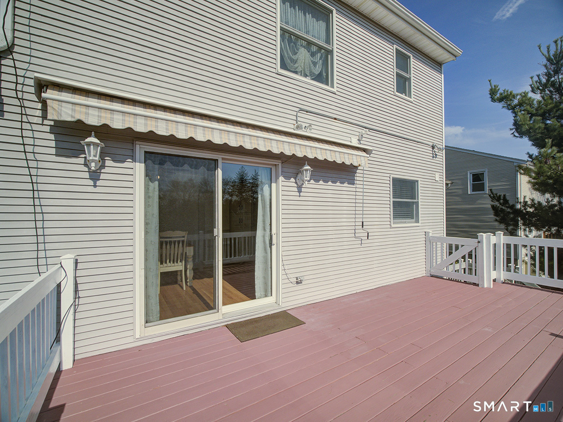 81 Old Stratfield Road Fairfield CT 06825