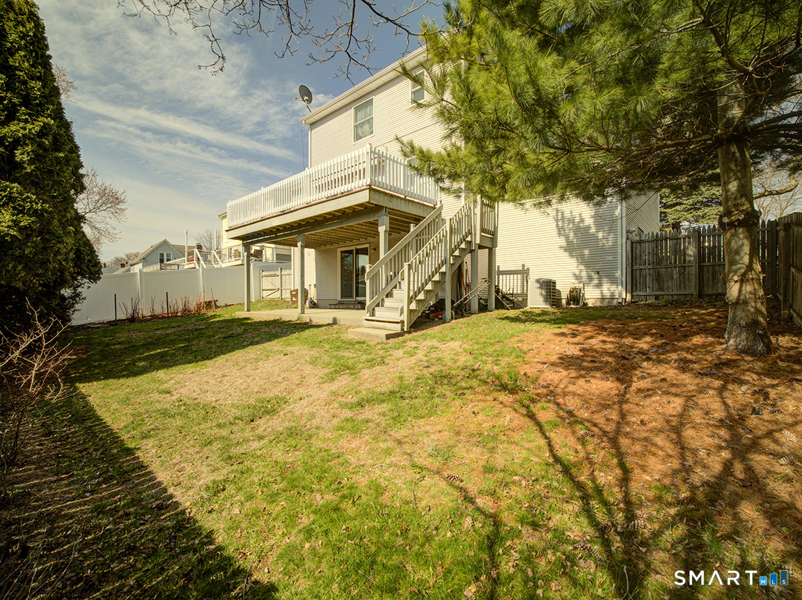 81 Old Stratfield Road Fairfield CT 06825