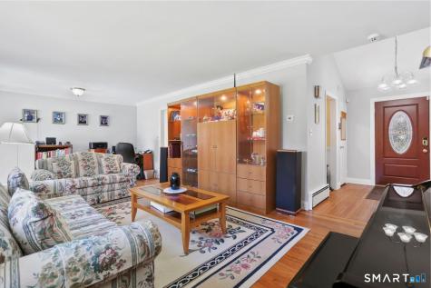 1 Driftwood Lane Norwalk CT 06851