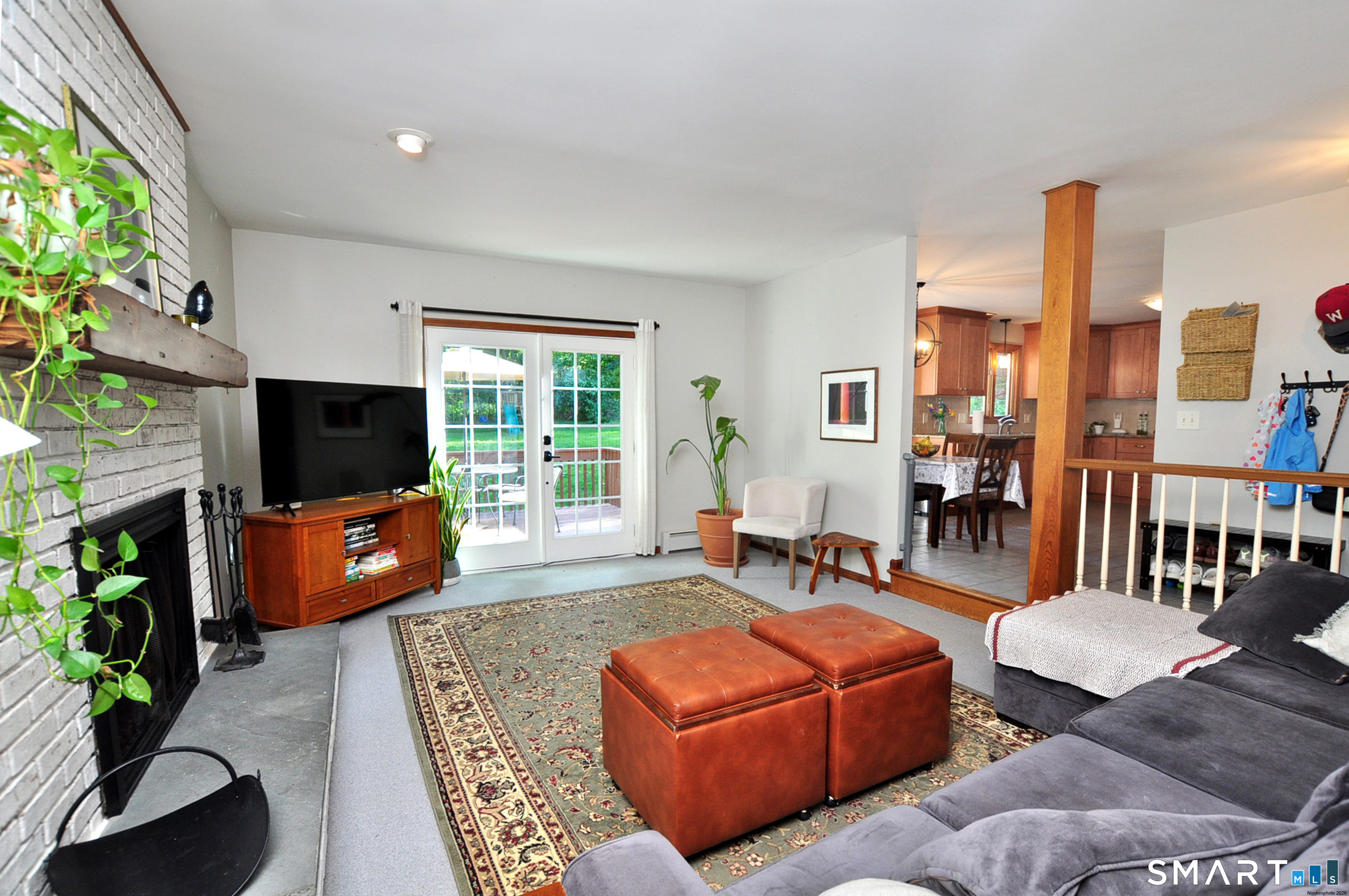 19 Hampden Place Windsor CT 06095