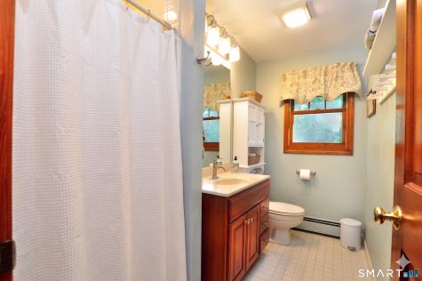 19 Hampden Place Windsor CT 06095