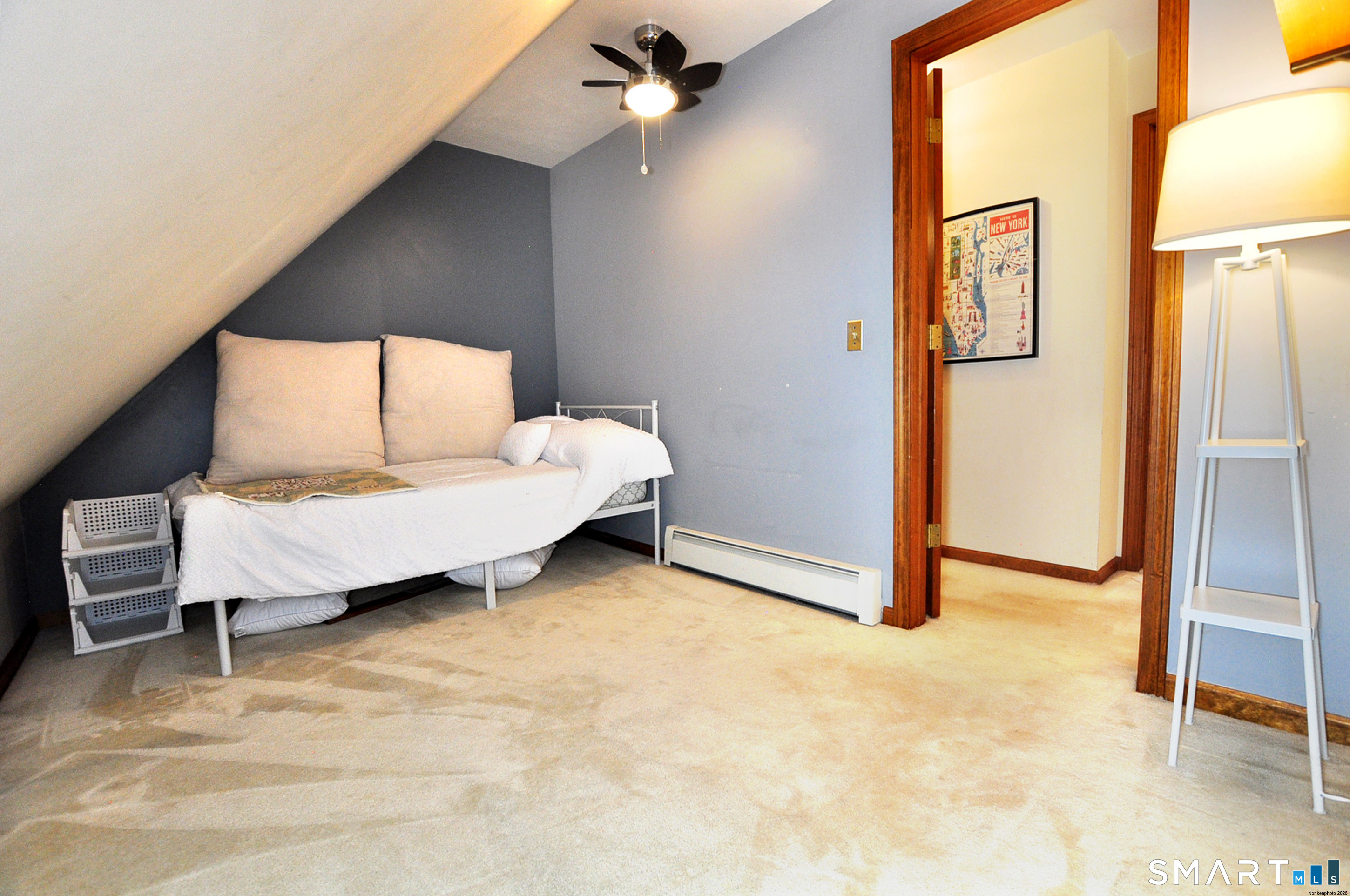 19 Hampden Place Windsor CT 06095