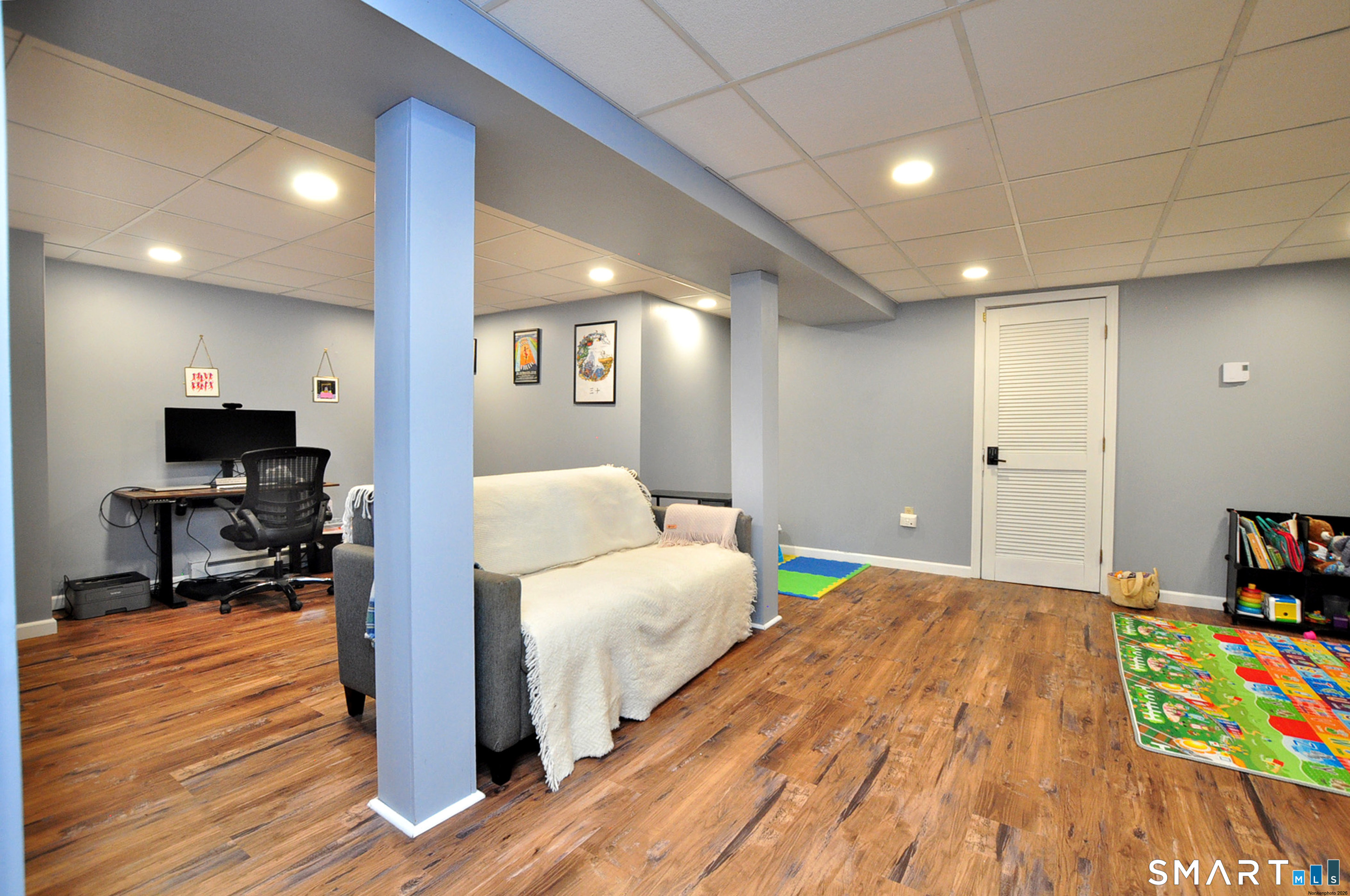 19 Hampden Place Windsor CT 06095
