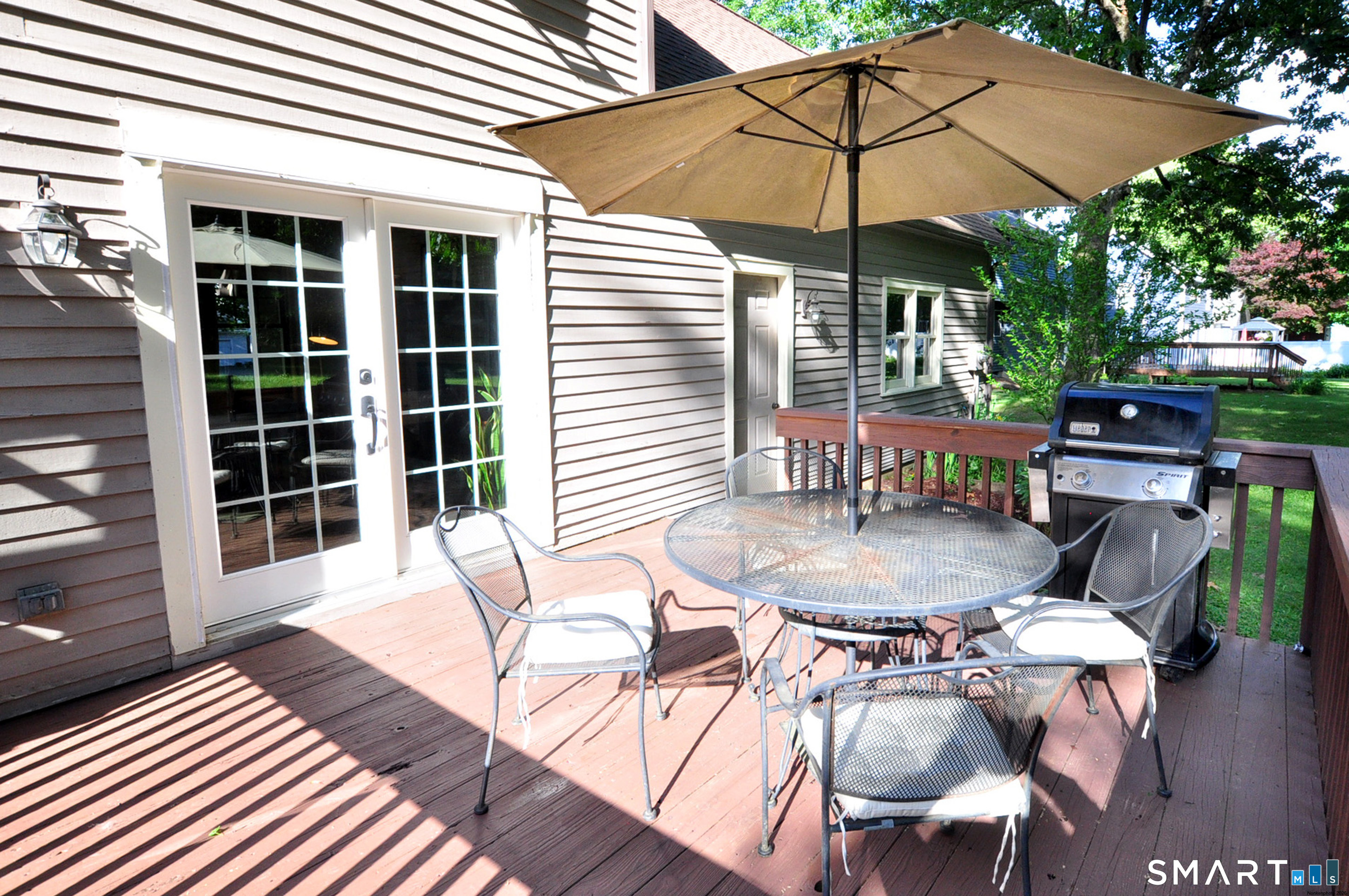 19 Hampden Place Windsor CT 06095