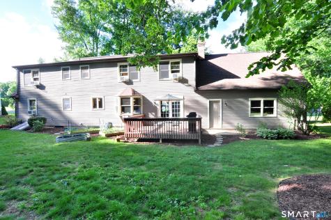 19 Hampden Place Windsor CT 06095