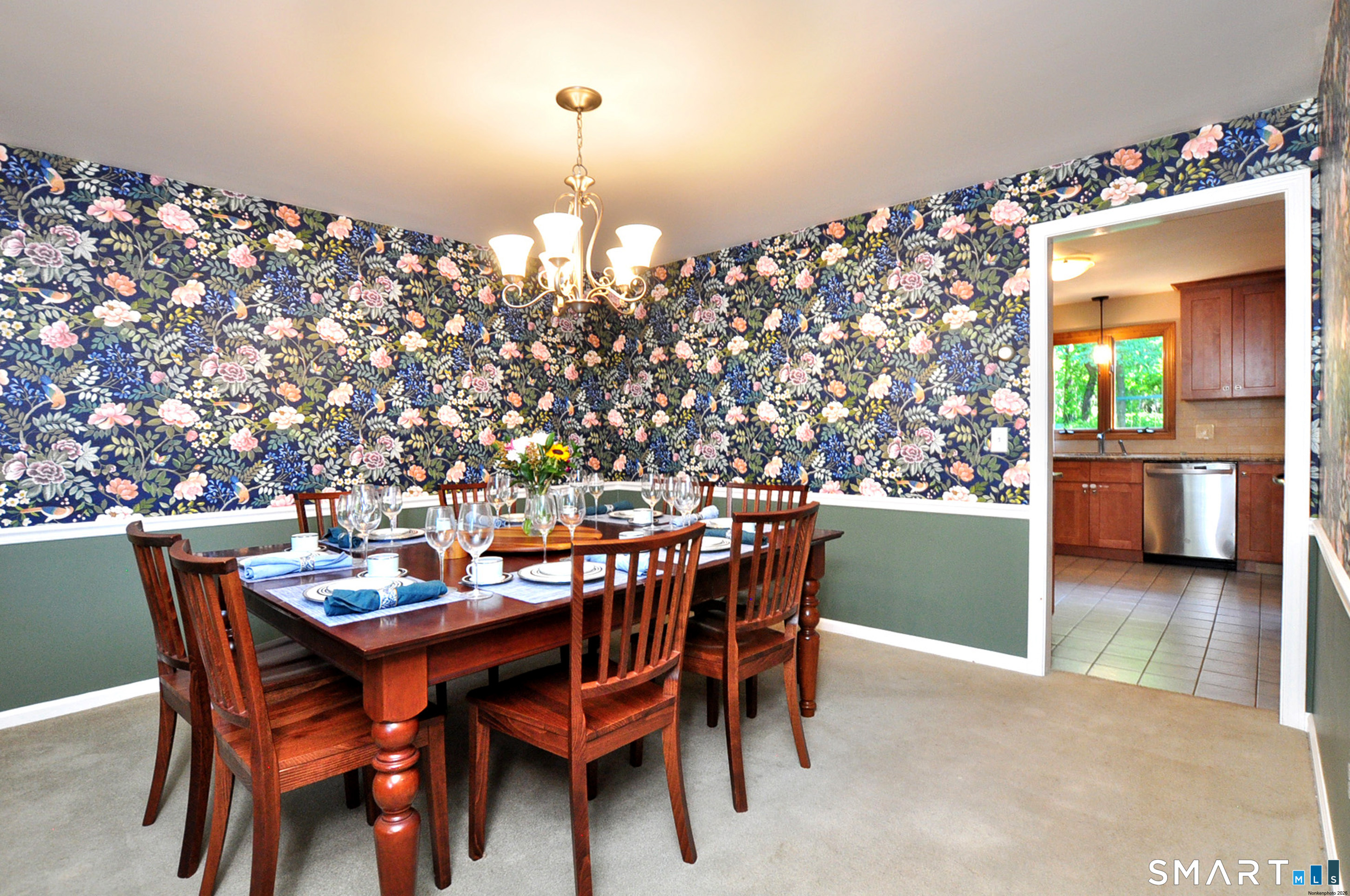 19 Hampden Place Windsor CT 06095
