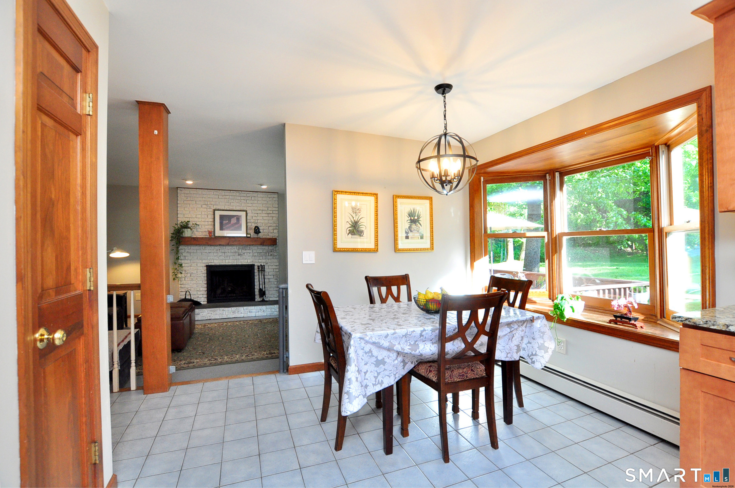 19 Hampden Place Windsor CT 06095