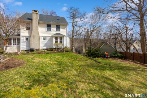 22 Summit Street Essex CT 06442