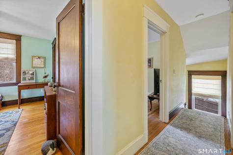 22 Summit Street Essex CT 06442