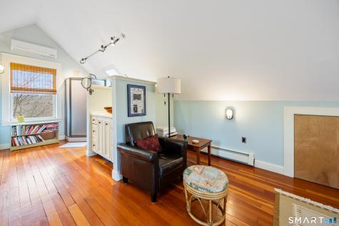 22 Summit Street Essex CT 06442