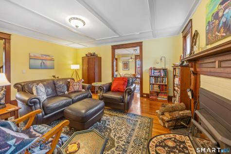 22 Summit Street Essex CT 06442