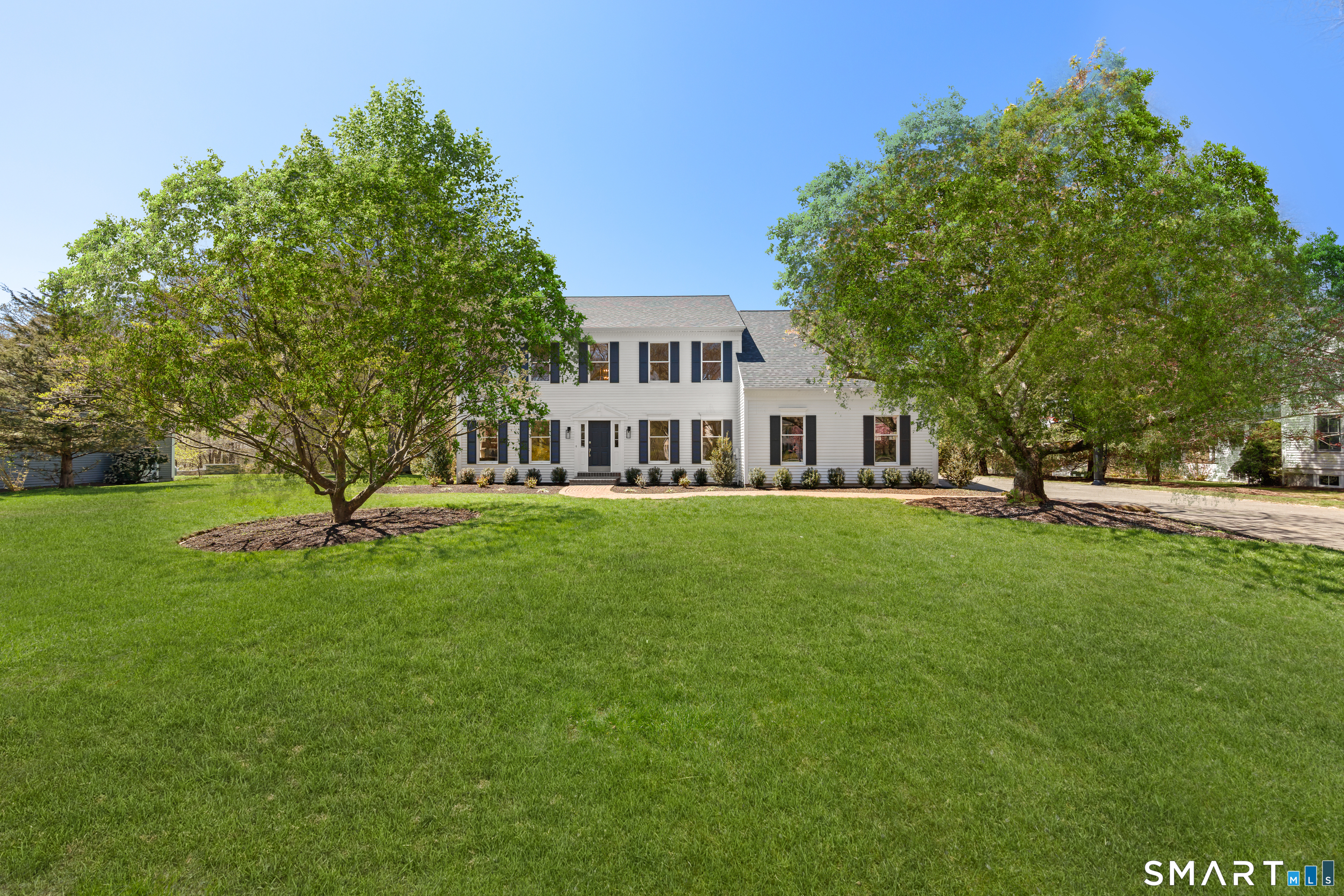 276 Flintlock Road Fairfield CT 06890