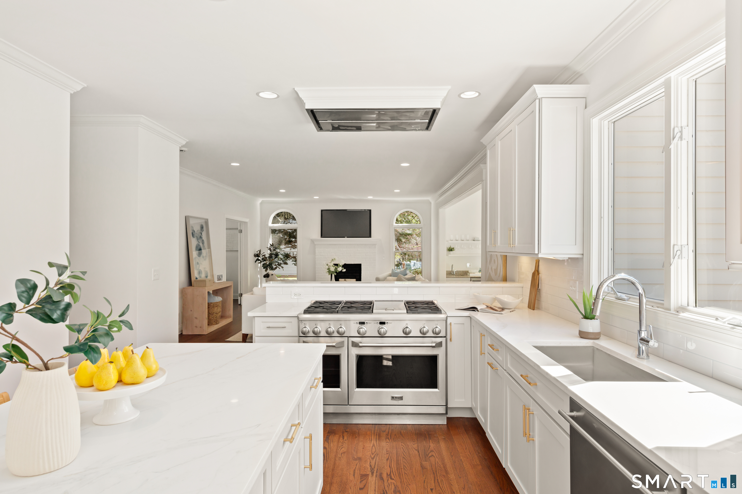 276 Flintlock Road Fairfield CT 06890