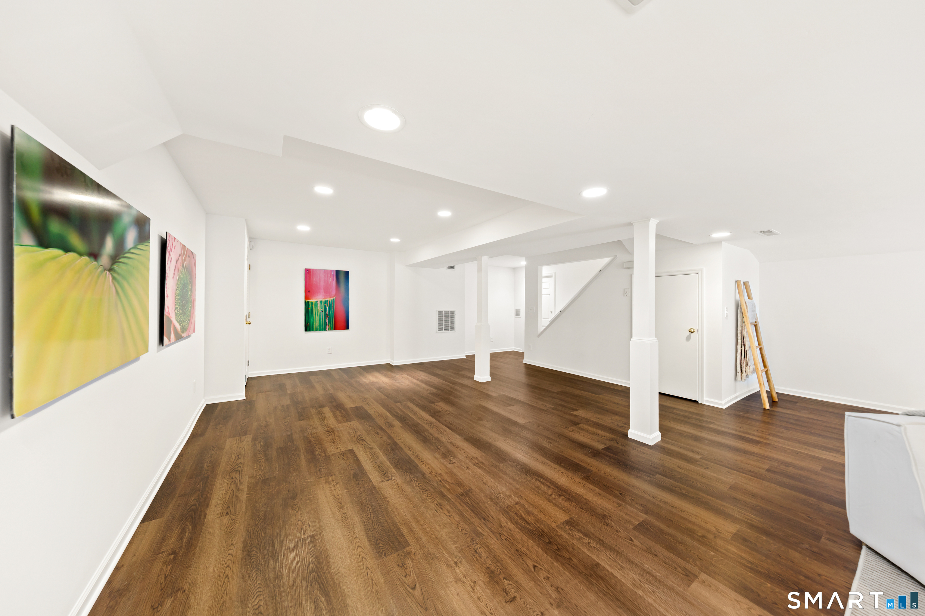 276 Flintlock Road Fairfield CT 06890