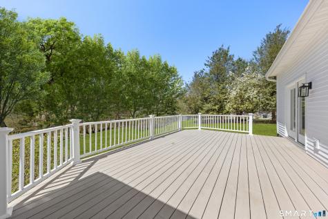 276 Flintlock Road Fairfield CT 06890