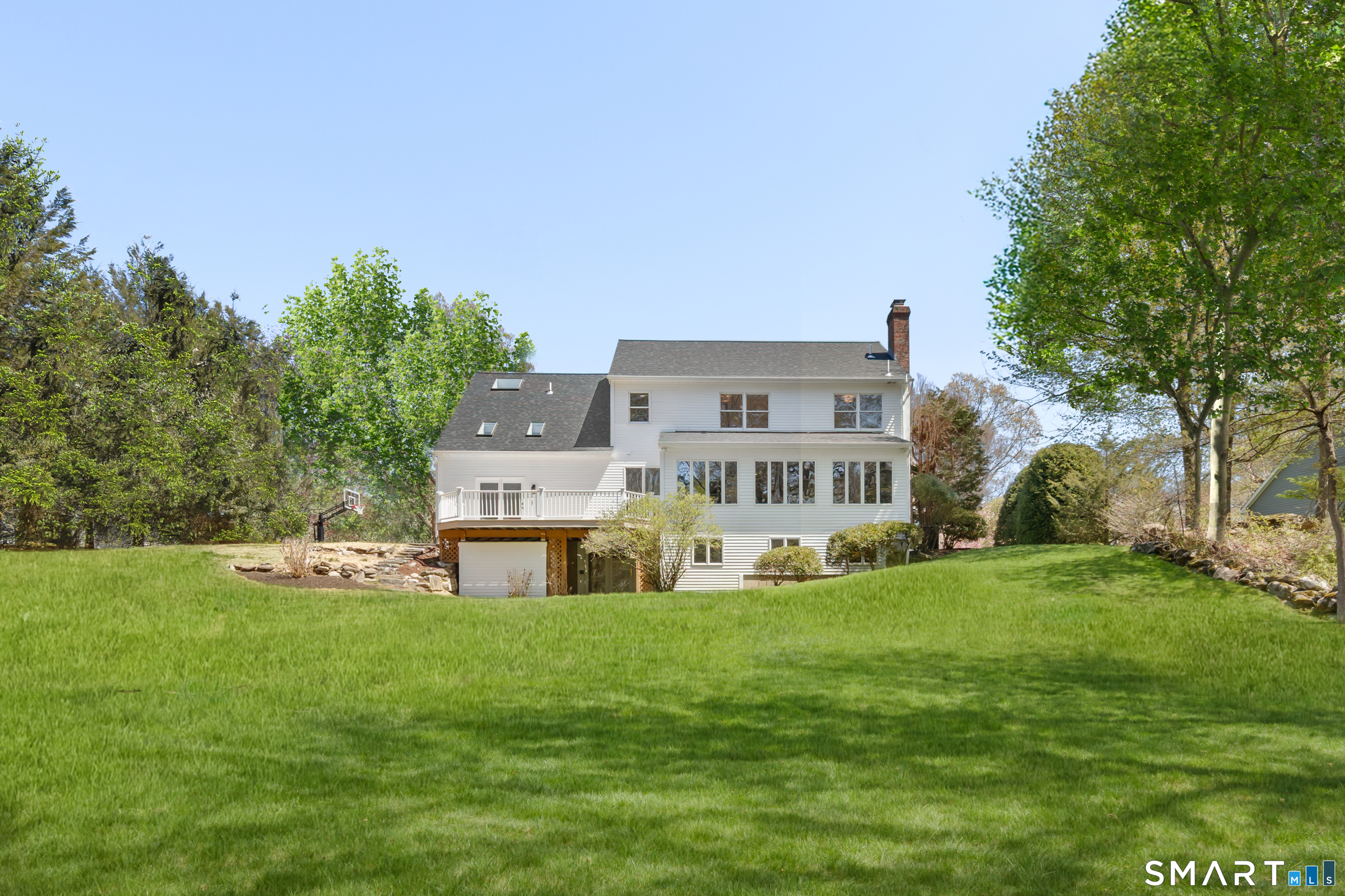 276 Flintlock Road Fairfield CT 06890