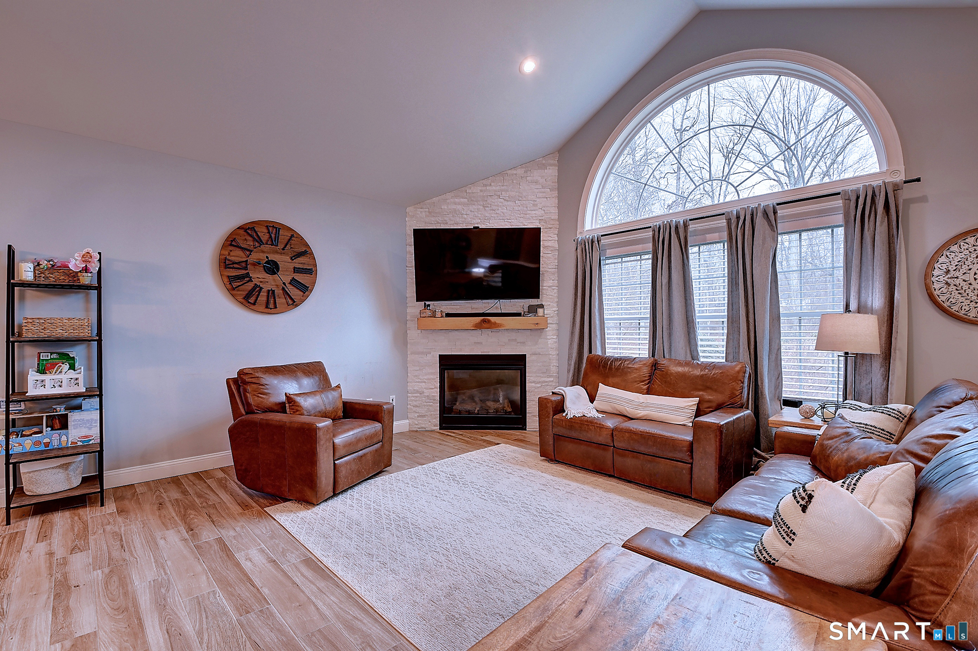 5 Rebecca Court Montville CT 06370