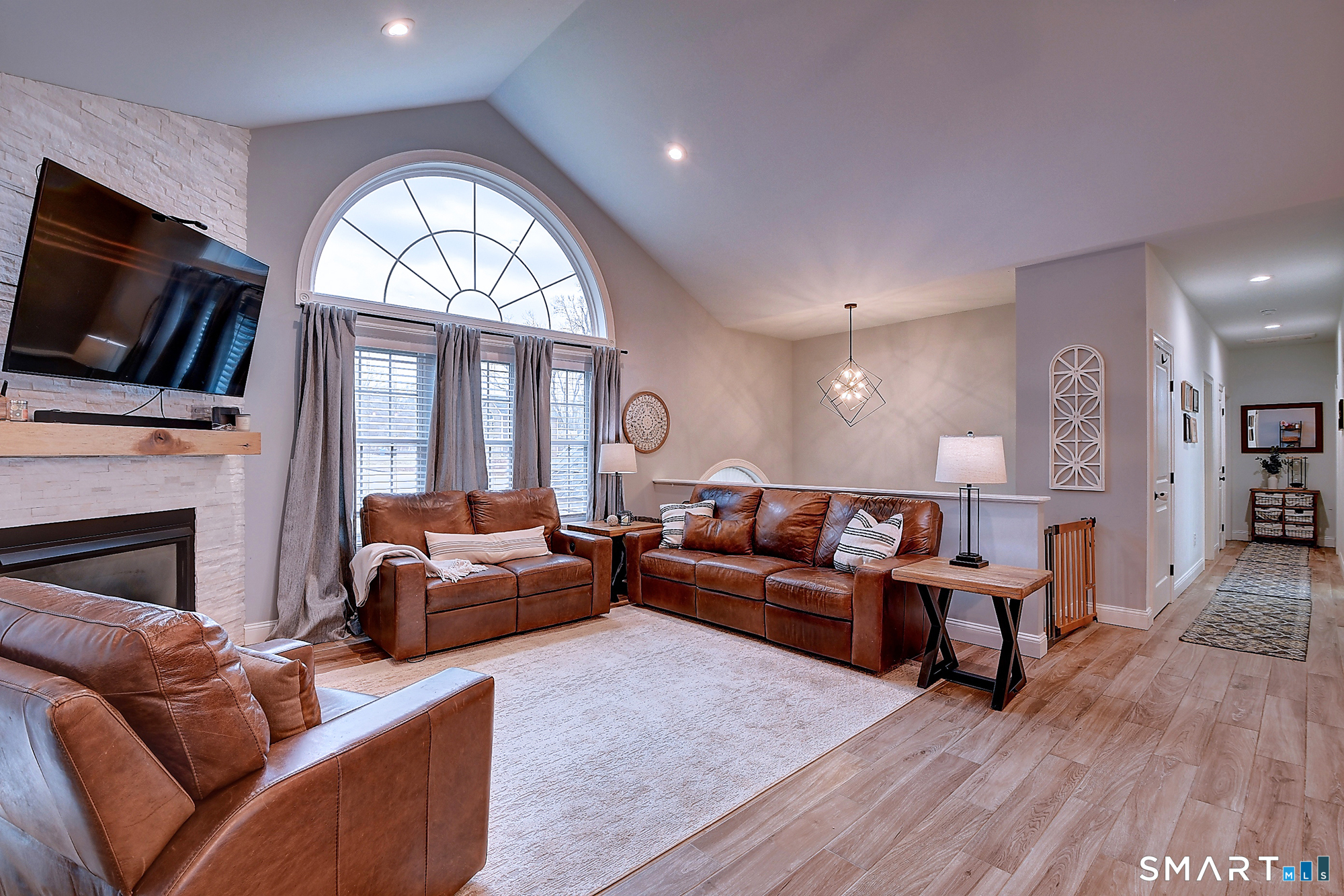 5 Rebecca Court Montville CT 06370