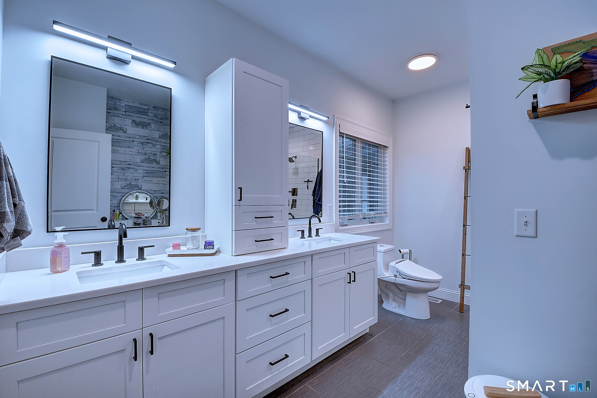 5 Rebecca Court Montville CT 06370