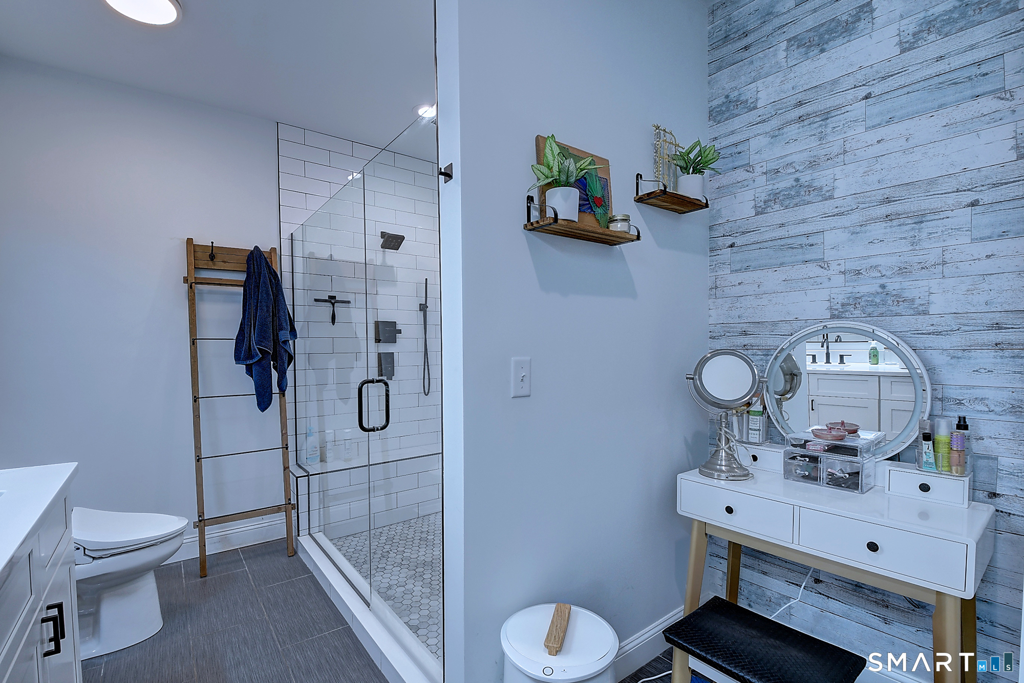 5 Rebecca Court Montville CT 06370