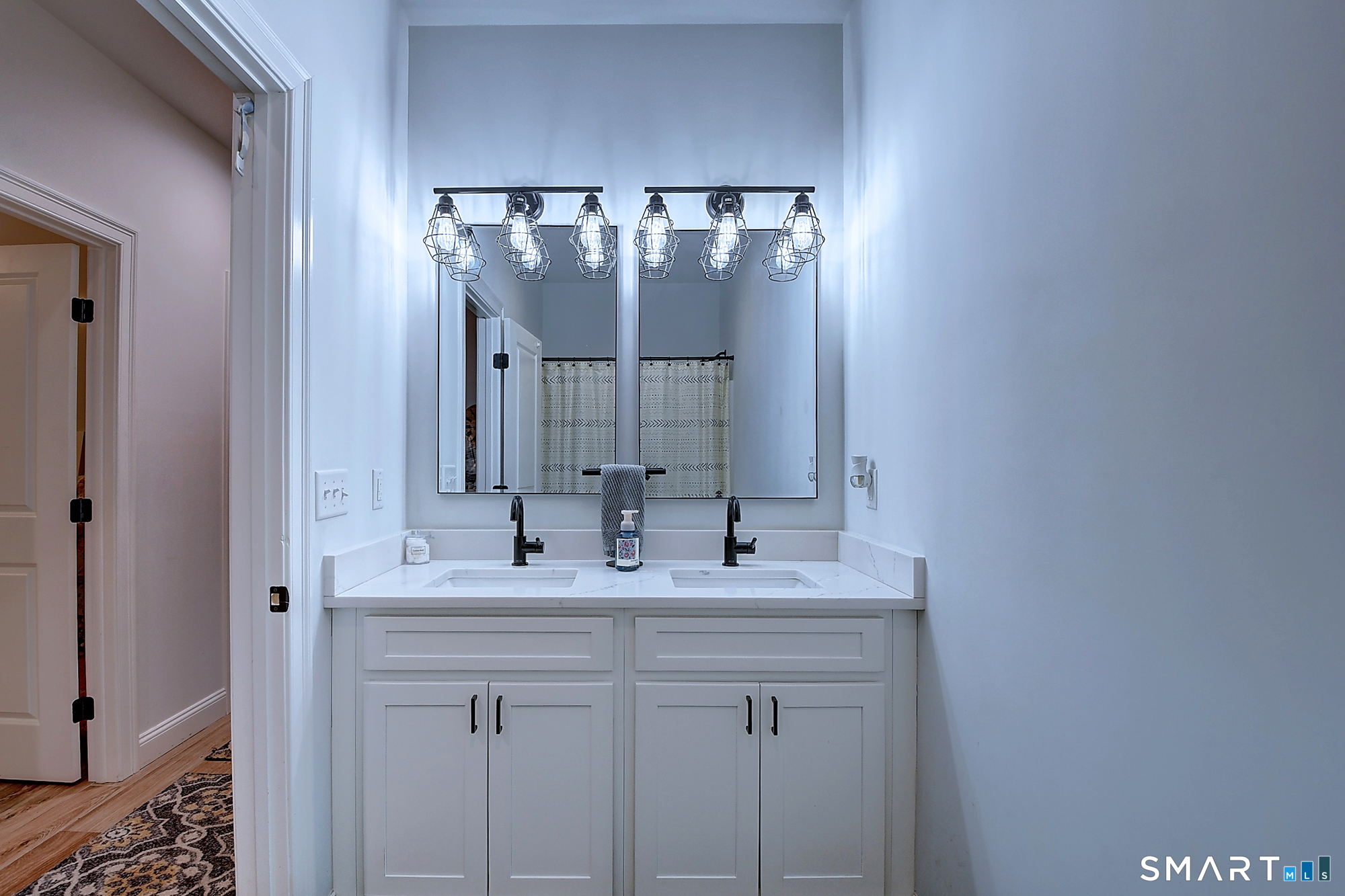 5 Rebecca Court Montville CT 06370