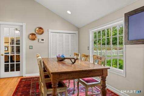 28 Oak Grove Road Brookfield CT 06804