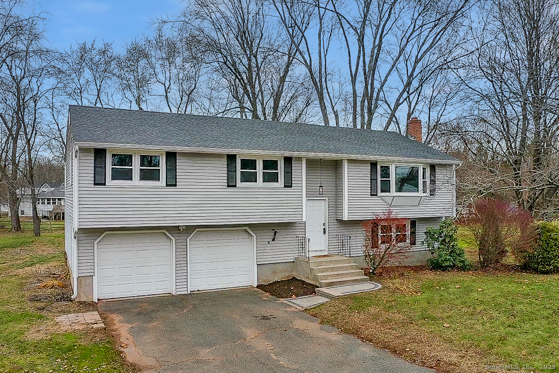 31 Wendy Drive South Windsor CT 06074