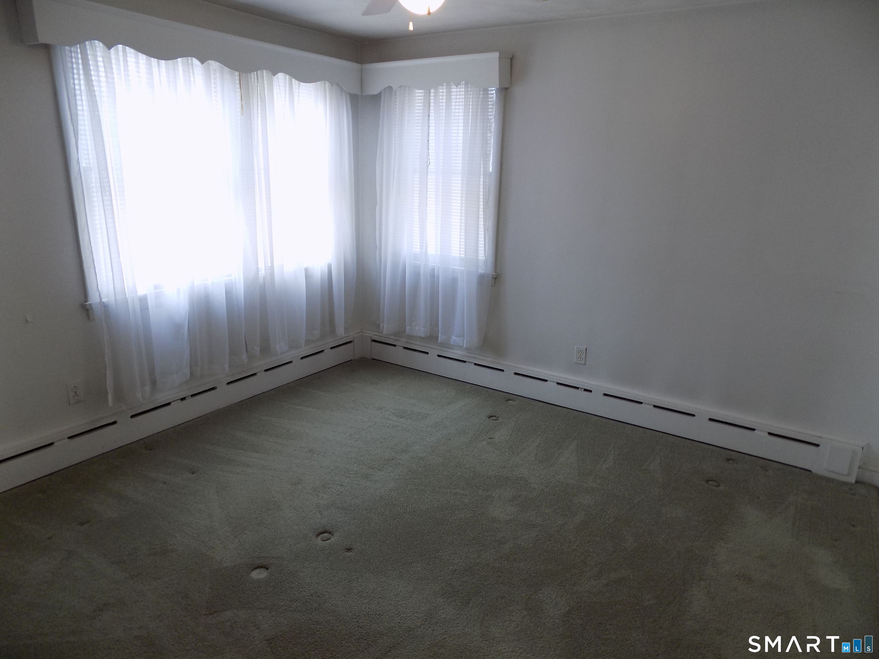 133 Weymouth Road Enfield CT 06082