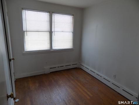 133 Weymouth Road Enfield CT 06082