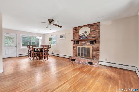 19 Meadowlark Drive Shelton CT 06484