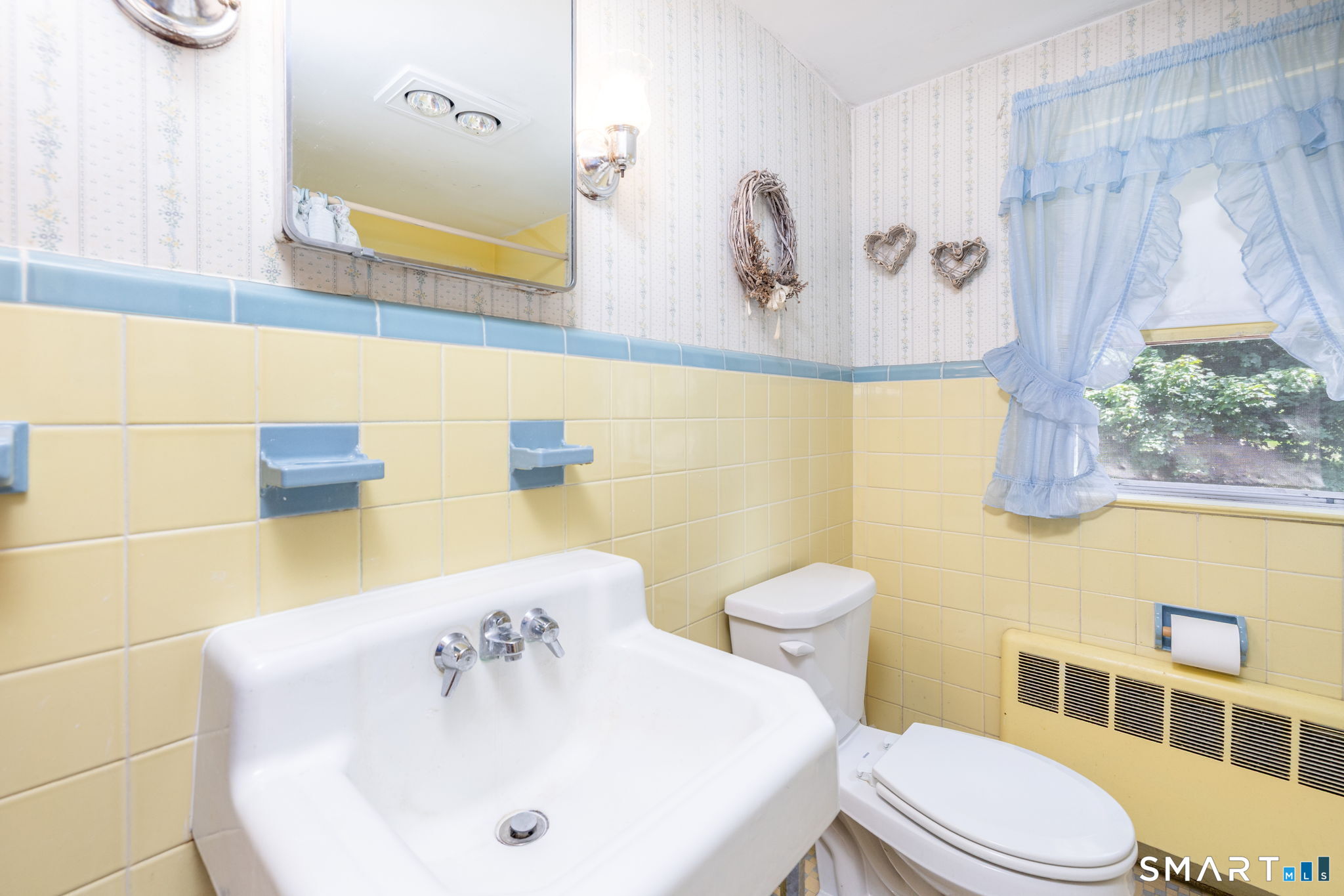 422 Francis Street New Britain CT 06053