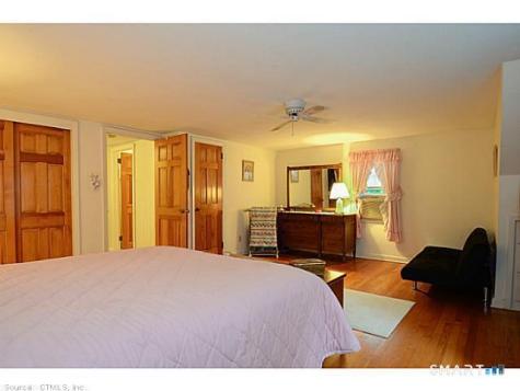 422 Francis Street New Britain CT 06053