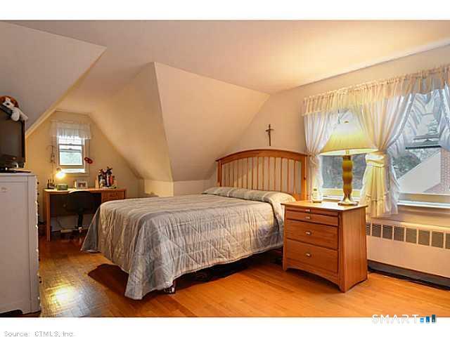 422 Francis Street New Britain CT 06053