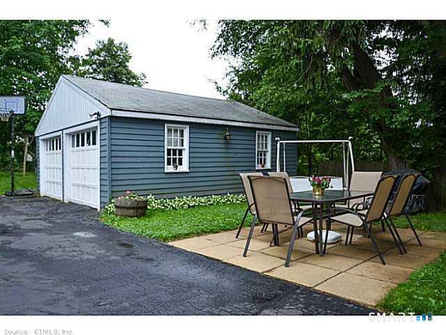422 Francis Street New Britain CT 06053