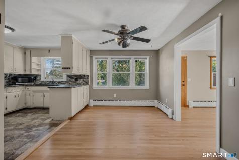 25 Dudley Street Norwich CT 06360