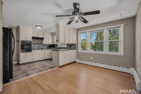 25 Dudley Street Norwich CT 06360