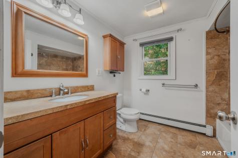 25 Dudley Street Norwich CT 06360