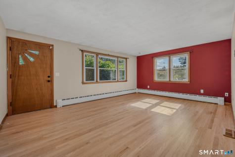 25 Dudley Street Norwich CT 06360