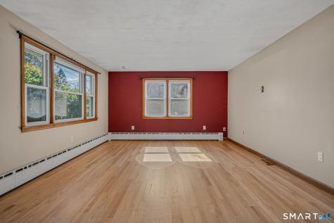 25 Dudley Street Norwich CT 06360