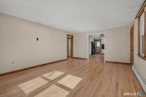 25 Dudley Street Norwich CT 06360