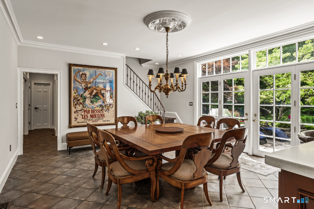 221 Farmstead Hill Road Fairfield CT 06824