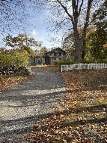 95 Buttonball Road Old Lyme CT 06371