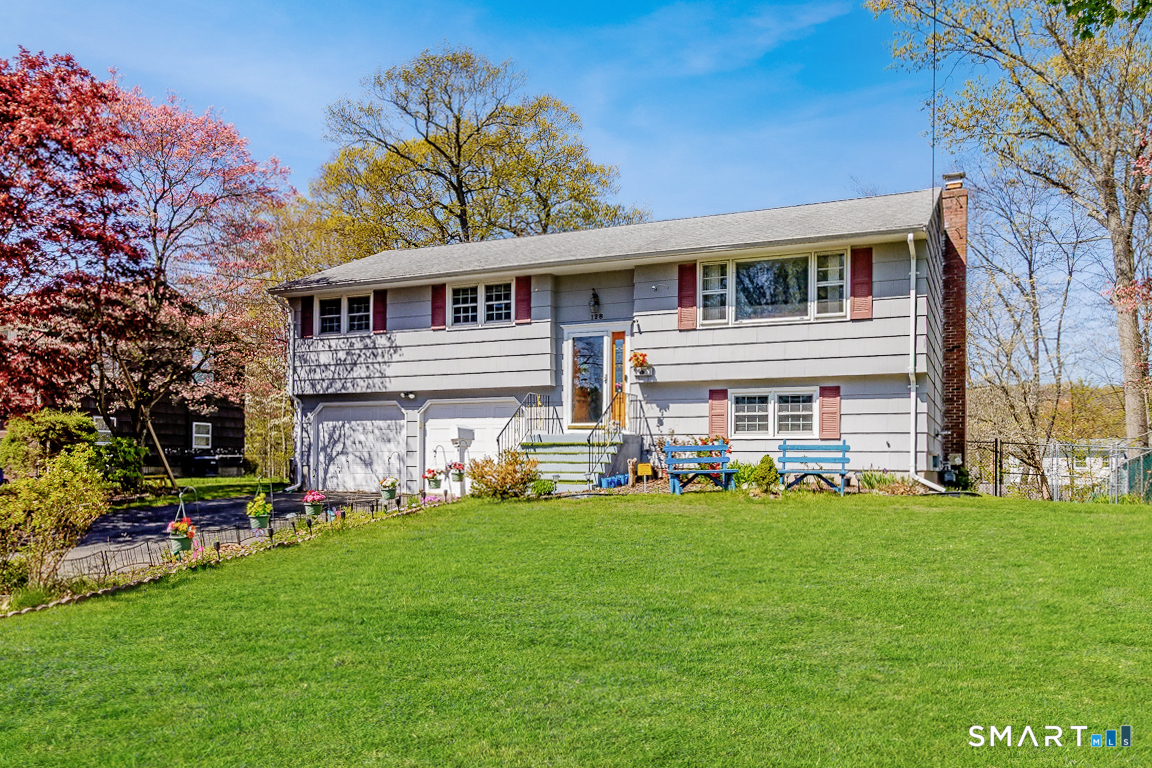 128 Jeffrey Lane Newington CT 06111