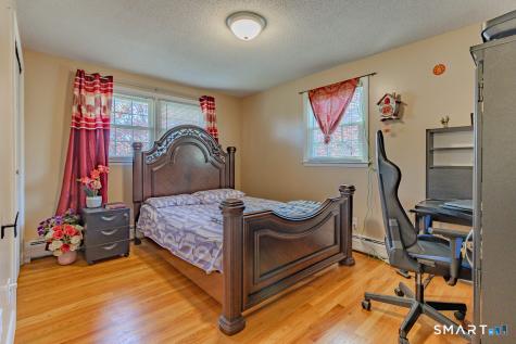 128 Jeffrey Lane Newington CT 06111