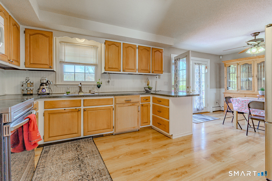 128 Jeffrey Lane Newington CT 06111