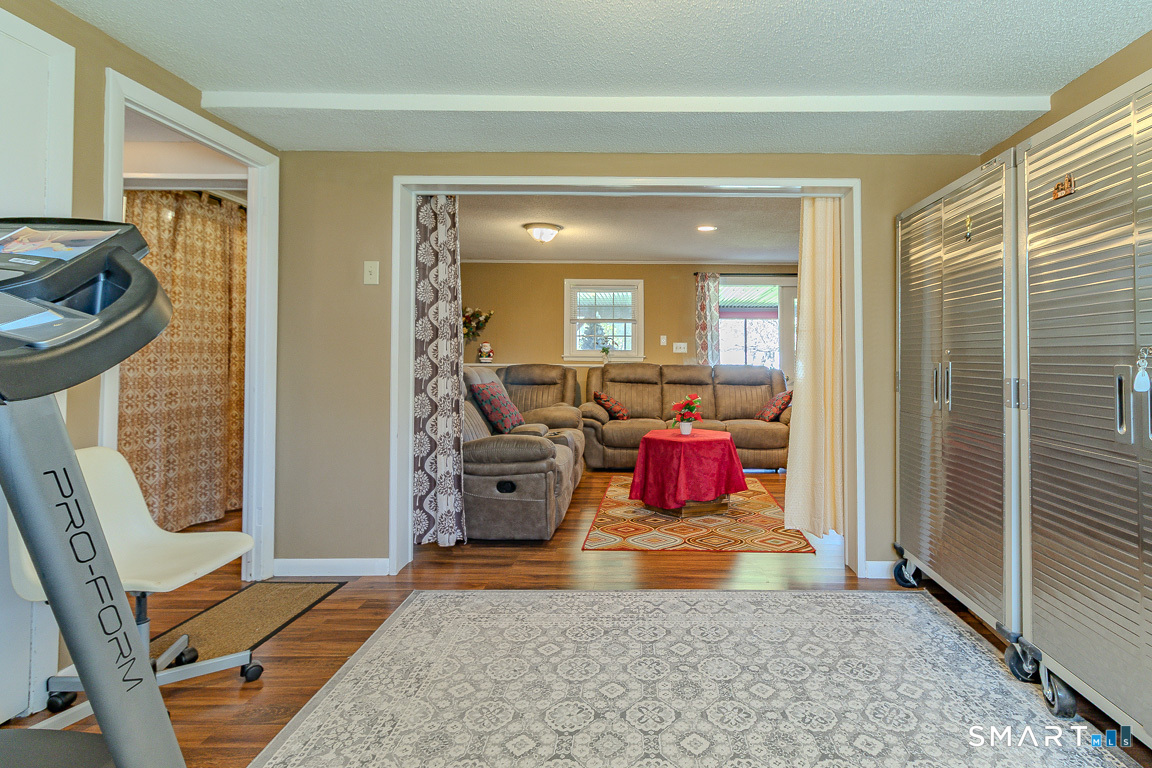 128 Jeffrey Lane Newington CT 06111
