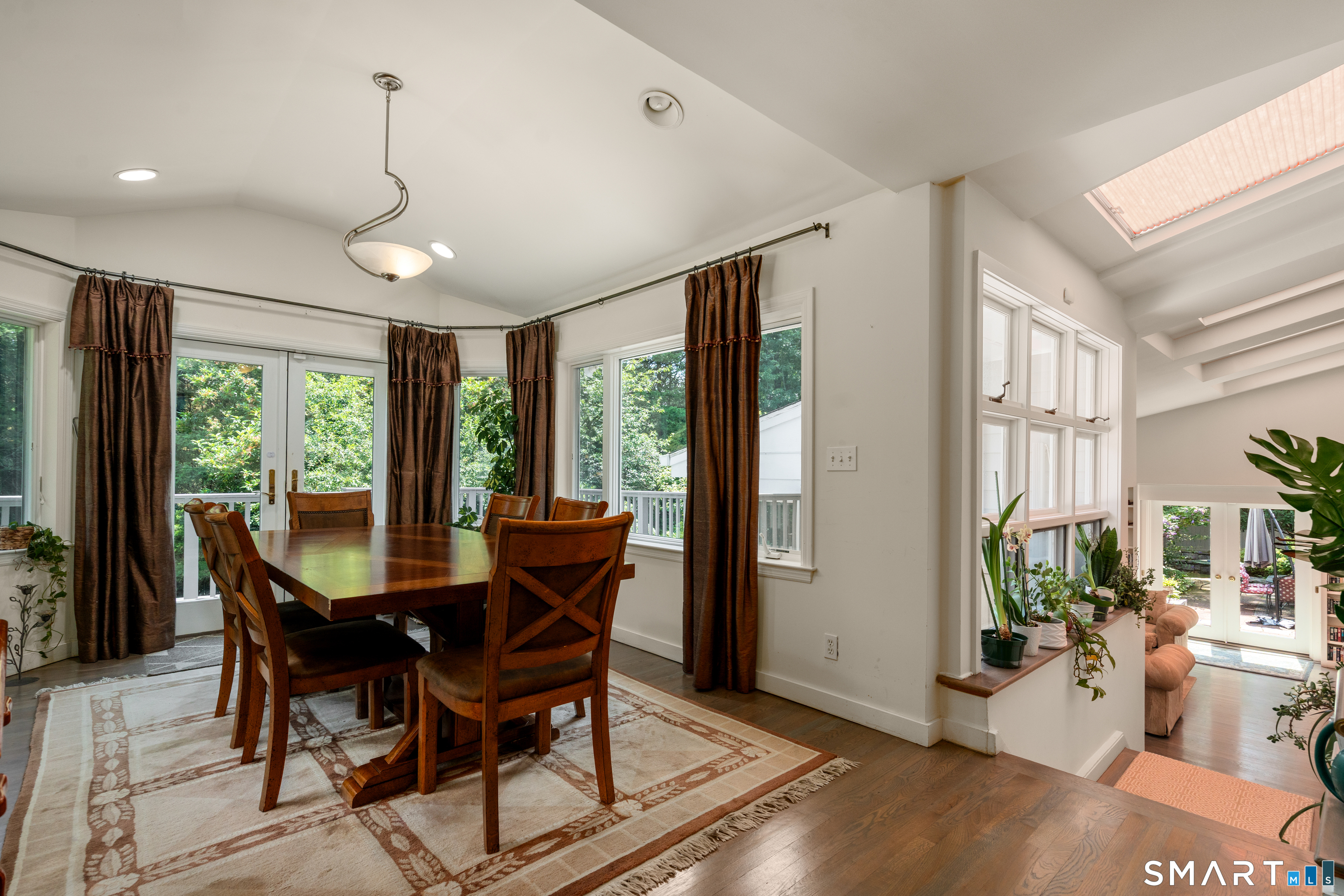 21 Hampton Lane New Canaan CT 06840